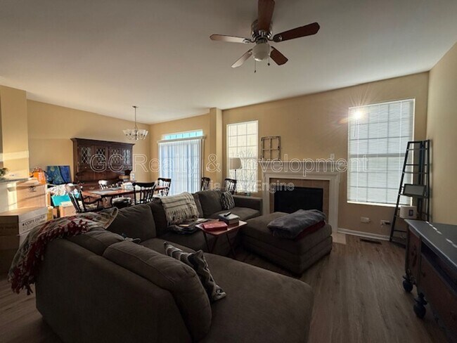 Building Photo - 1030 Turin Dr