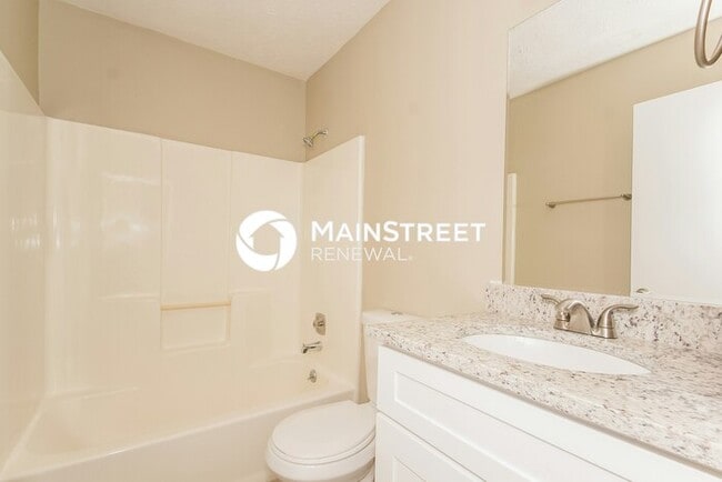 Building Photo - 3 Bedroom Pet-Friendly Home in Lithonia, GA with Main Street Renewal