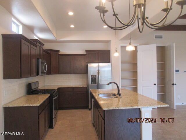 Building Photo - 1071 Iron Hill Ave