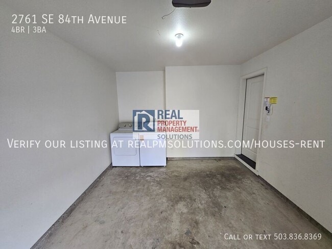 Building Photo - 2761 SE 84th Ave