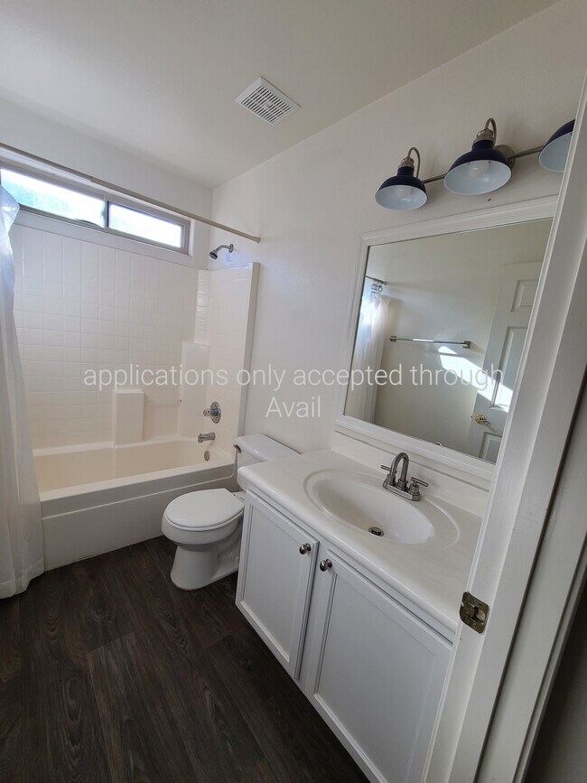 Building Photo - 8680 S Desert Dove Dr