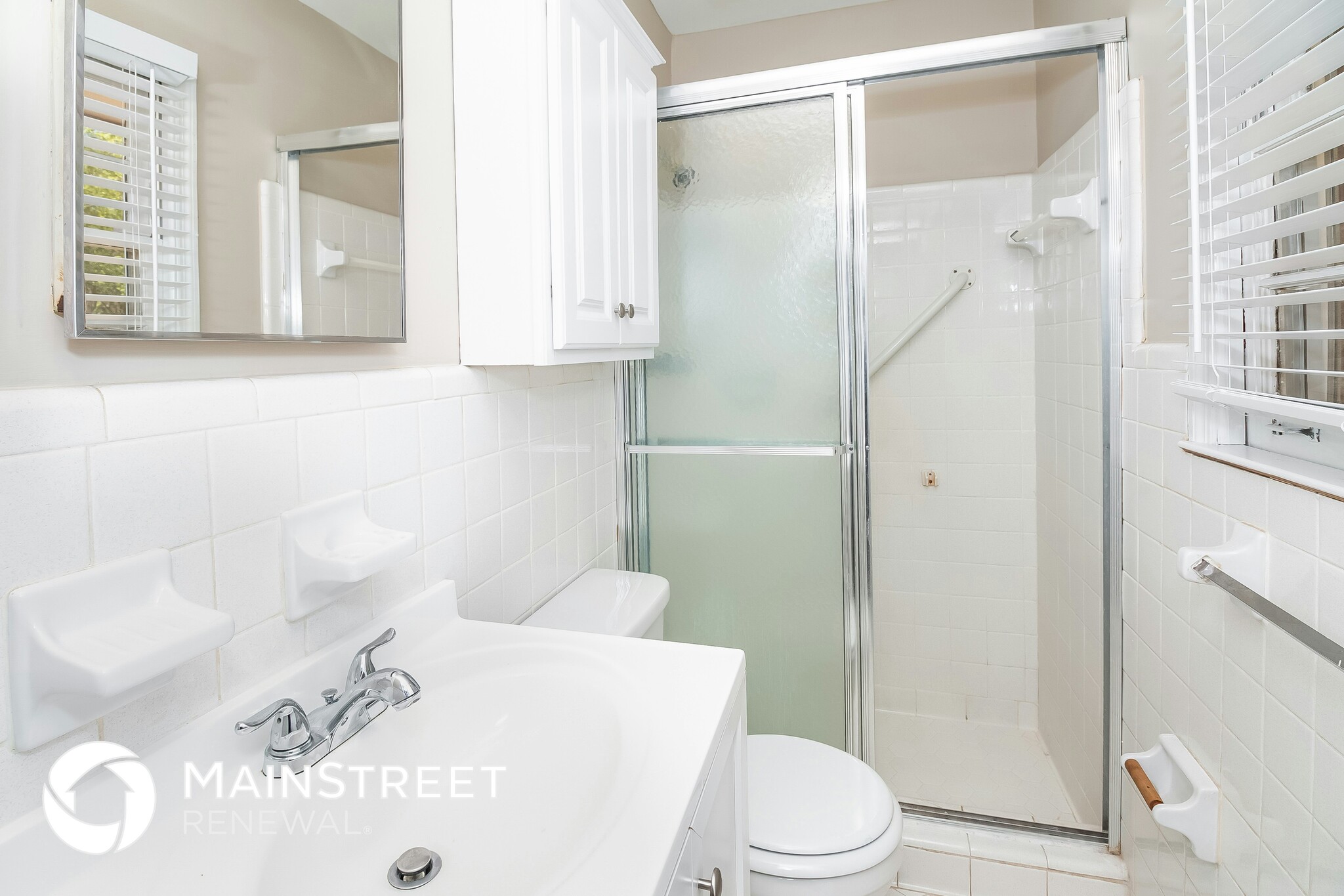 Building Photo - 6120 Longino Dr