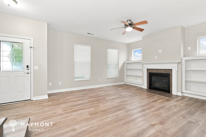 Building Photo - 4670 Grand Strand Dr