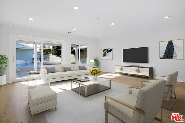 Building Photo - 914 Evergreen St