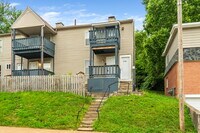 Building Photo - 218-218 Klee Ave