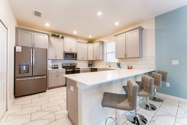 Building Photo - 1520 Maidstone Ct