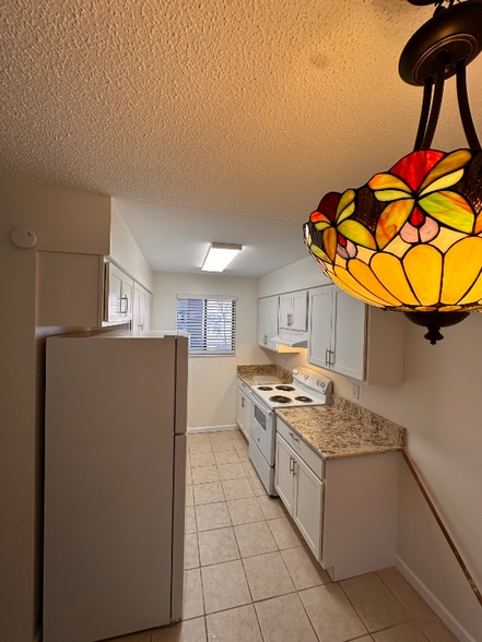 Building Photo - 9277 W 56th Pl