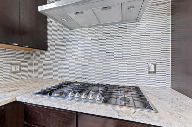 Building Photo - 3104 Candlelight Ct