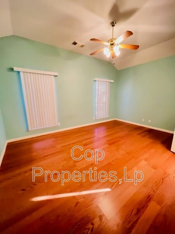 Building Photo - 6239 Parkland Oaks Dr