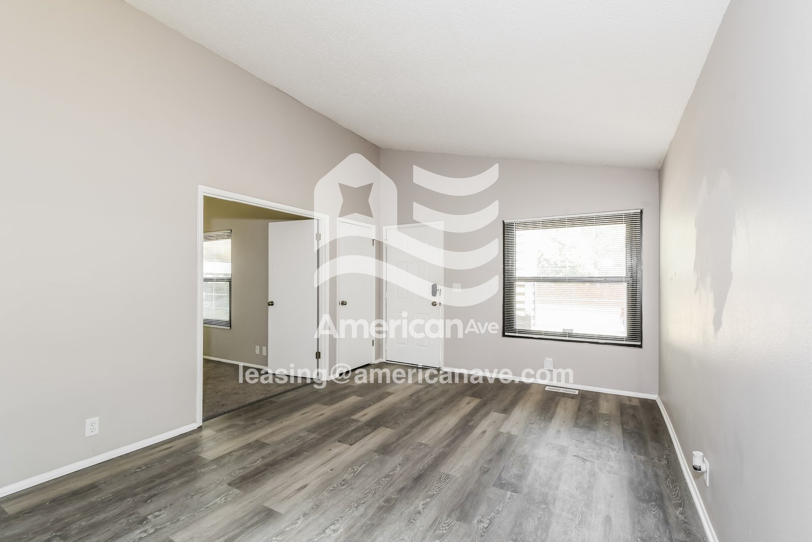 Building Photo - 1353 Green Pasture Dr