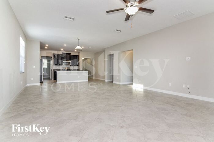 Building Photo - 9916 Victory Gallop Loop