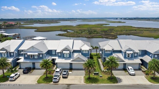 Building Photo - 2260 Beach Blvd