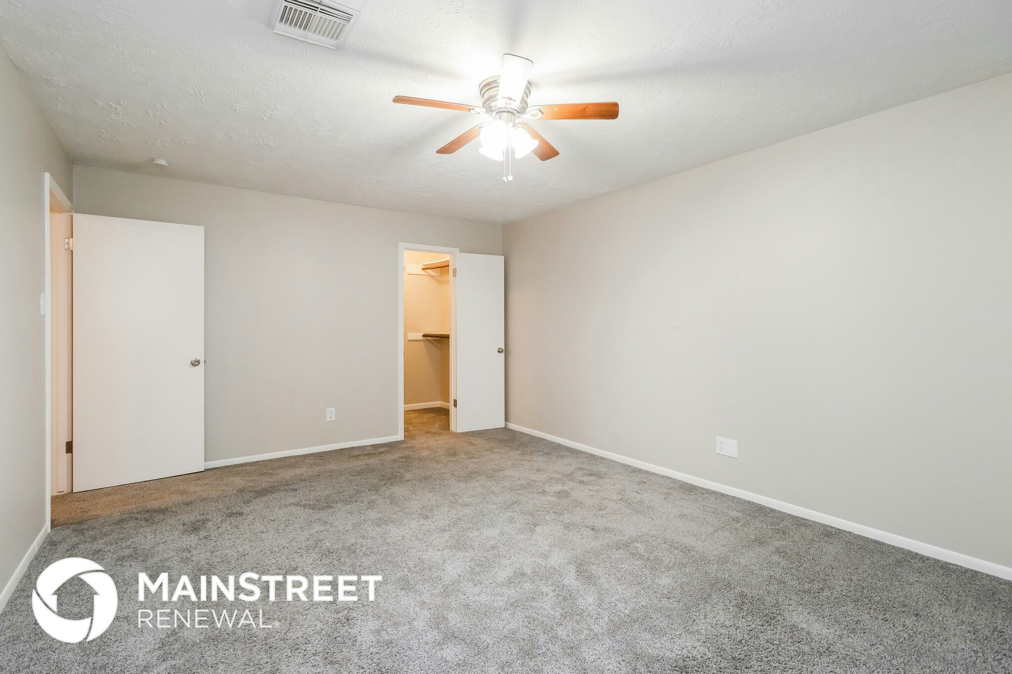 Building Photo - 647 Mosswood Dr