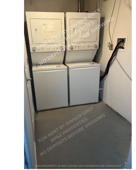 Building Photo - 3418 Fenton Rd