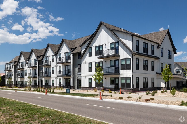 Building Photo - The Madison at Copperleaf