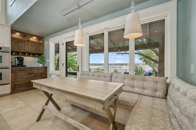 Building Photo - 15911 Booth Cir