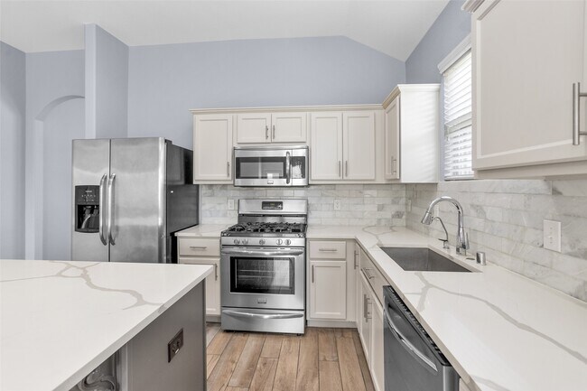 Building Photo - 5219 Rosehill Ridge Ct
