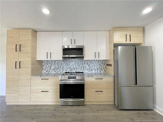 Building Photo - 29 Tory Ct