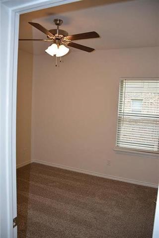 Building Photo - 312 Shasta Dr
