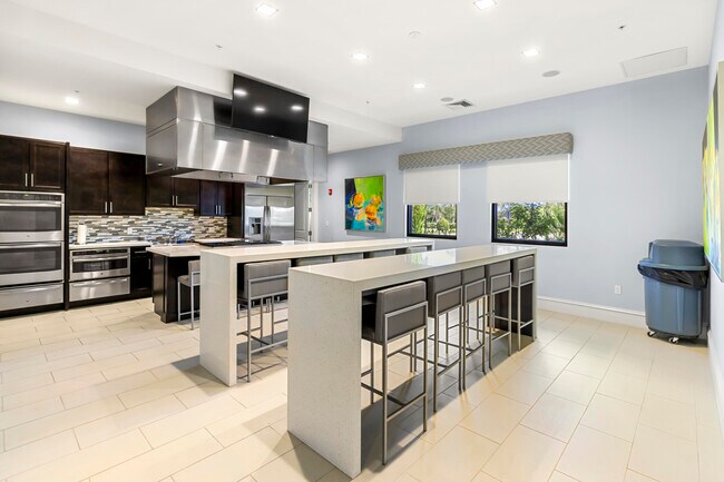 Building Photo - 9177 SW Pepoli Way