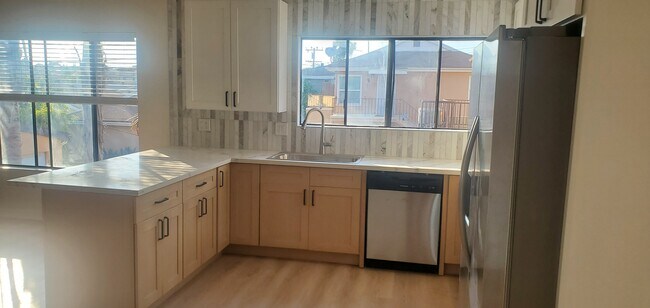 Building Photo - 3867 Huron Ave