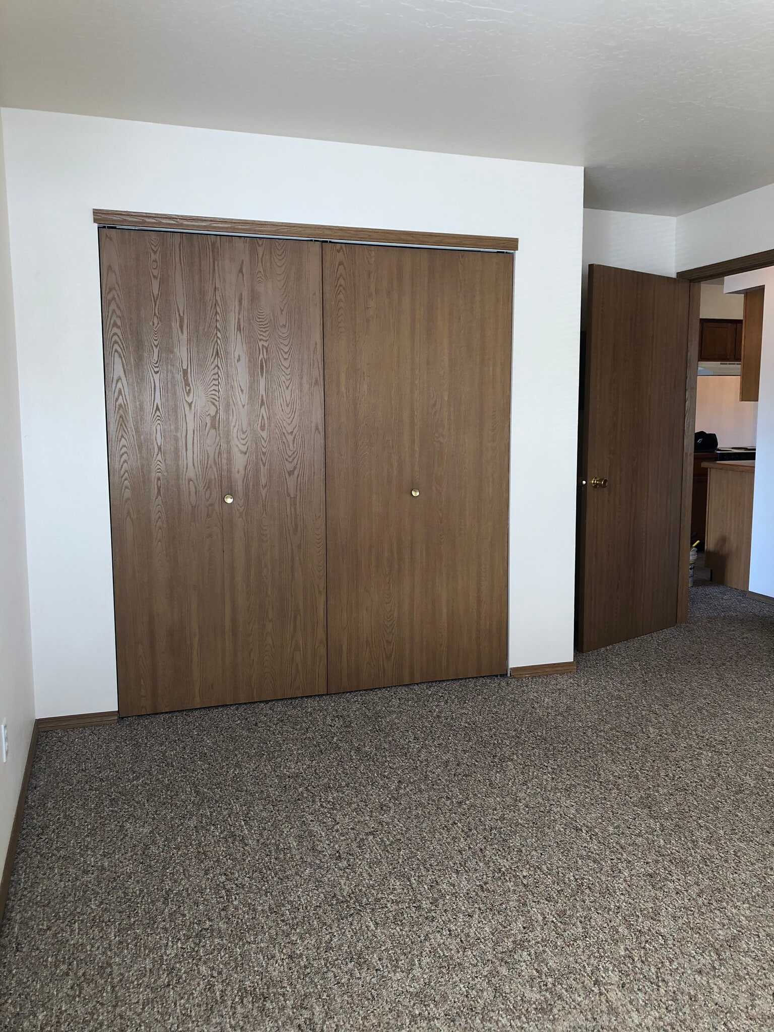 Building Photo - 721 Hobson Ave