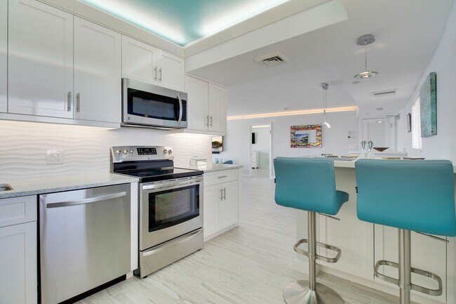 Building Photo - 100 Ocean Trail Way