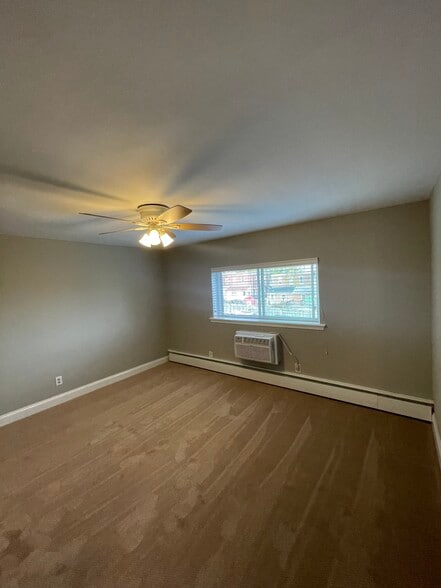 Living Room [Actual unit may vary] - Marimont Apartments