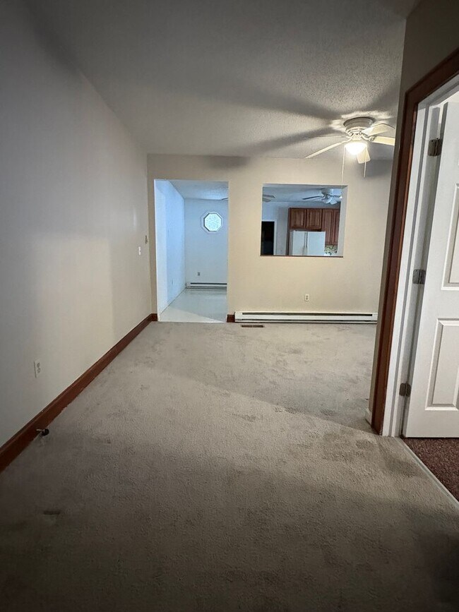 Building Photo - 173 Leesville Rd