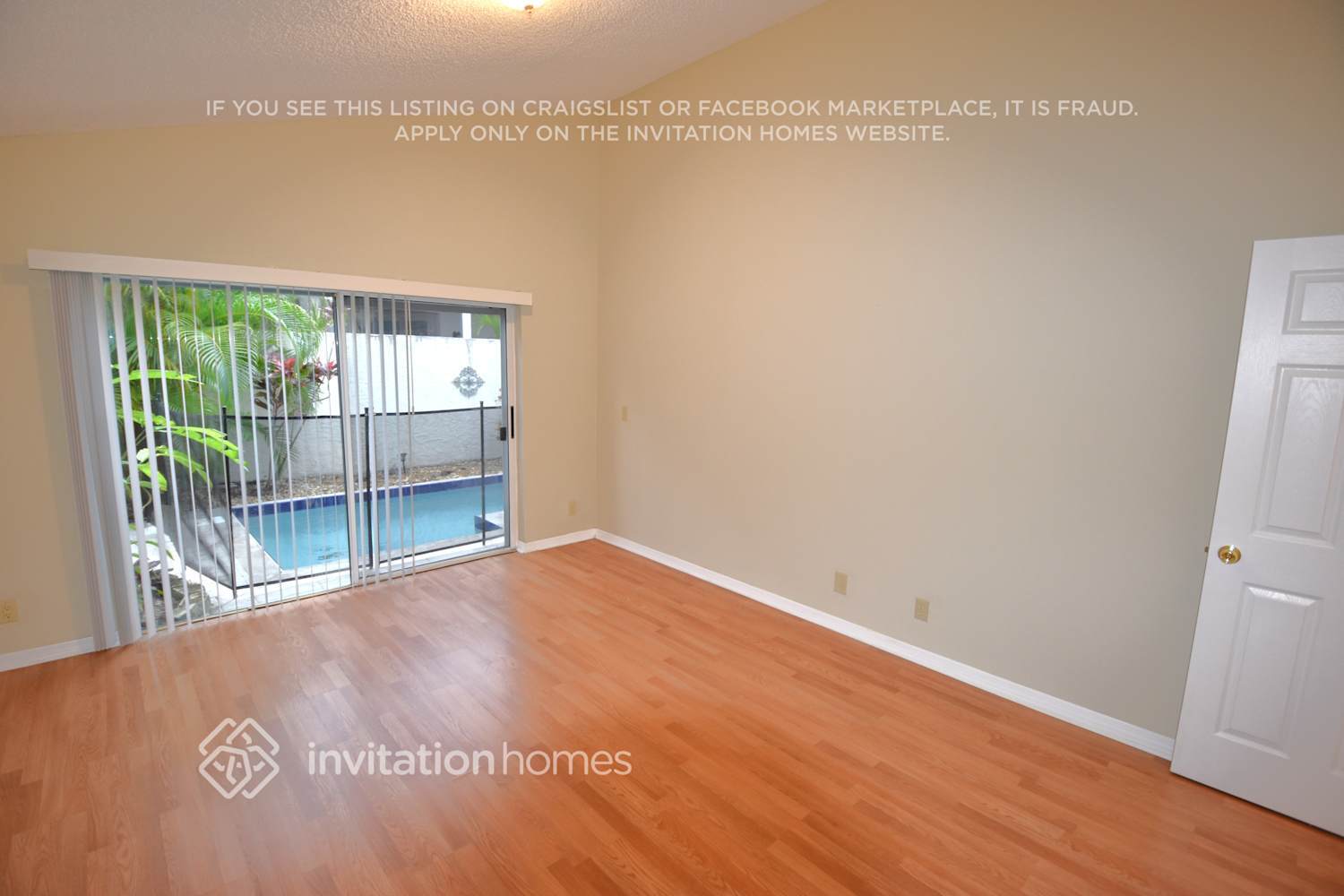 Building Photo - 10 Blenheim Ct