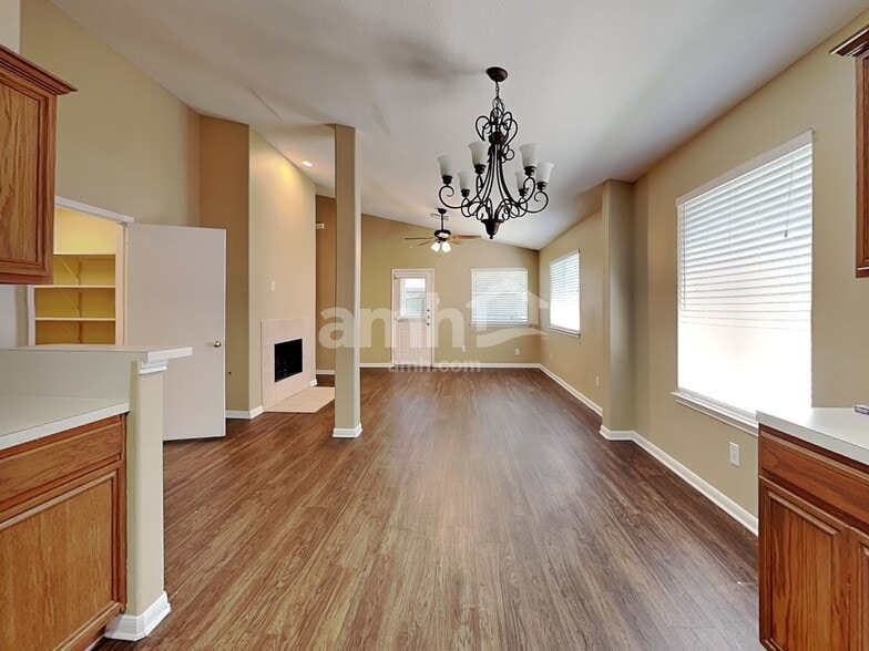 Building Photo - 2903 Windy Hollow Ln