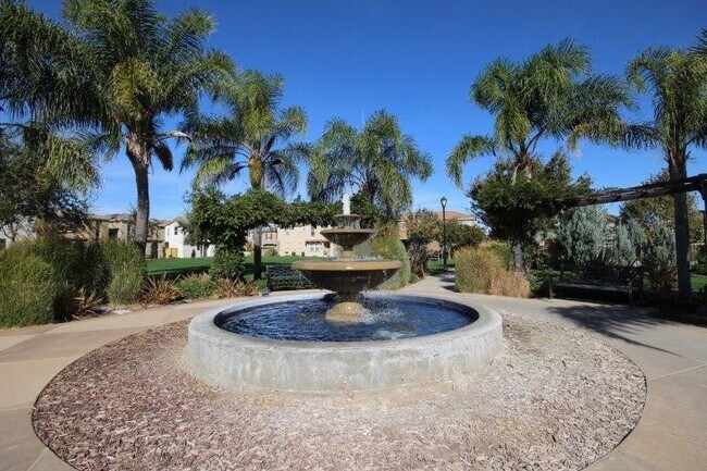 Building Photo - 3 Bed Home in Gated Elk Grove Community