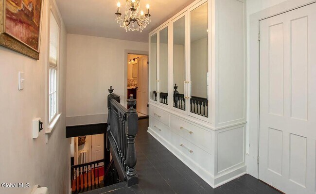 Building Photo - 55 State St