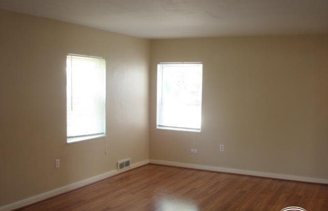 Building Photo - Indiana