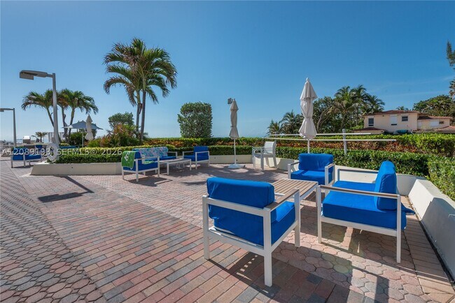 Building Photo - 3180 S Ocean Dr