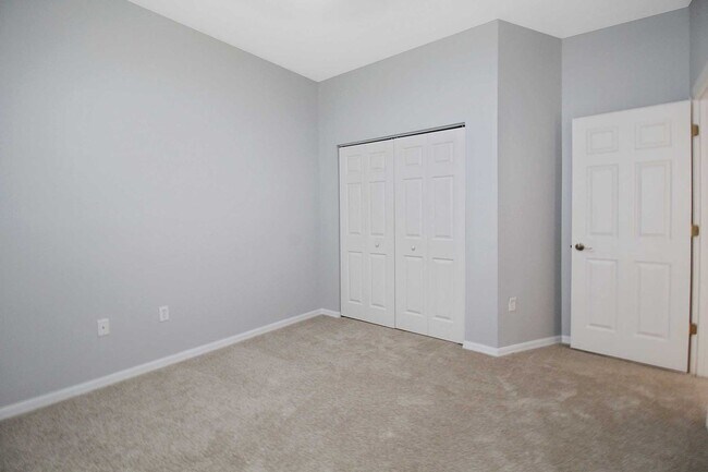Building Photo - Annual rental: Spacious 3BR/2BA Creekwood Home with Office, Screened Lanai, EV Charger & Resort-S...