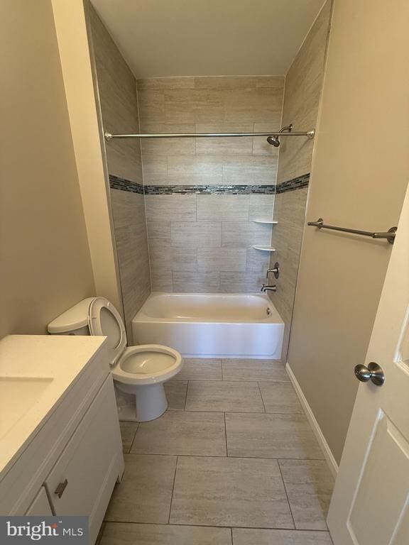 Building Photo - 8204 Blue Heron Dr