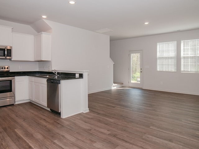 Building Photo - 2490 Ashton Park Ln