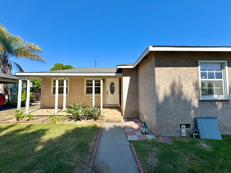 Building Photo - 11720 Utah Ave