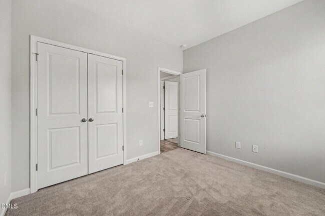 Building Photo - 43 Henhouse Ct
