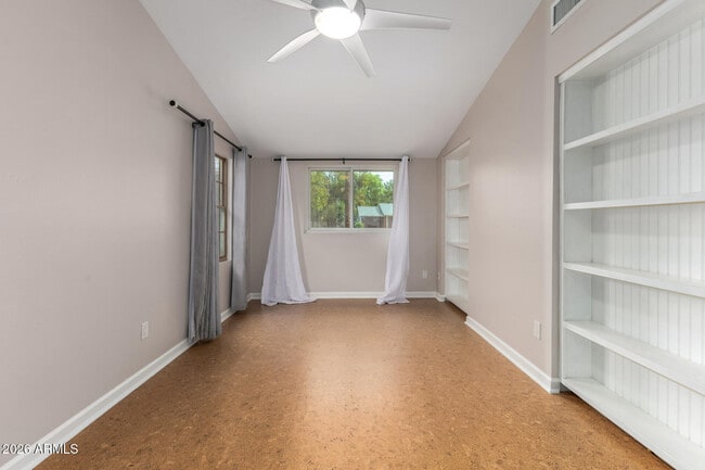 Building Photo - 2724 N 25th St