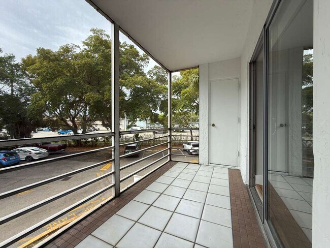 Building Photo - 4304 NW 9th Ave