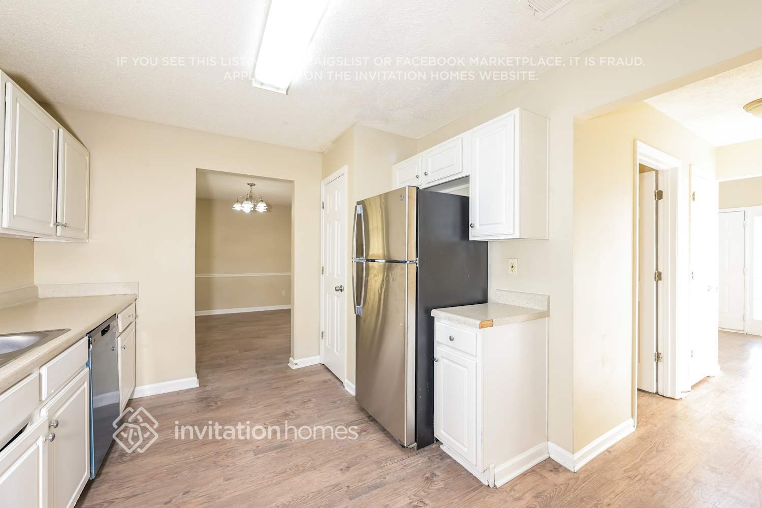 Building Photo - 597 Lakewater View Dr