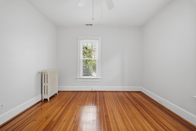 Building Photo - 414 Massachusetts Ave