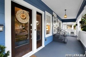 Building Photo - 143 E Woodlawn Ave