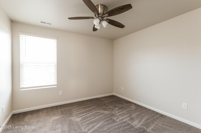 Building Photo - 12045 Wooden Trace Dr
