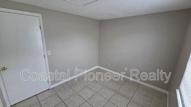 Building Photo - 9103 Baymeadow Ct