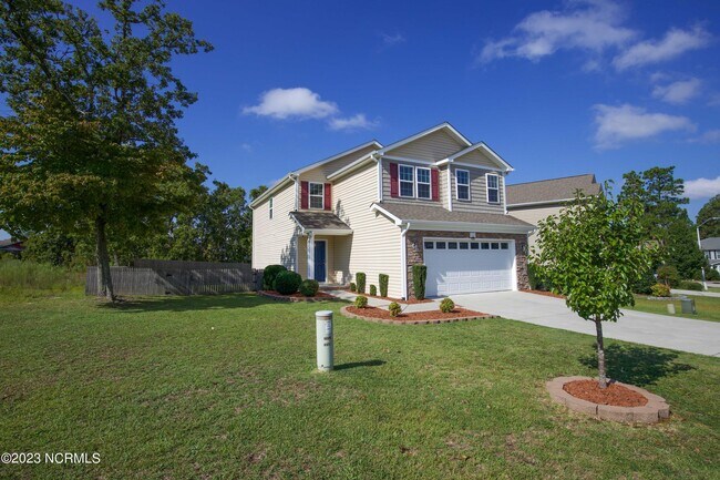 Building Photo - 111 Lightwater Dr