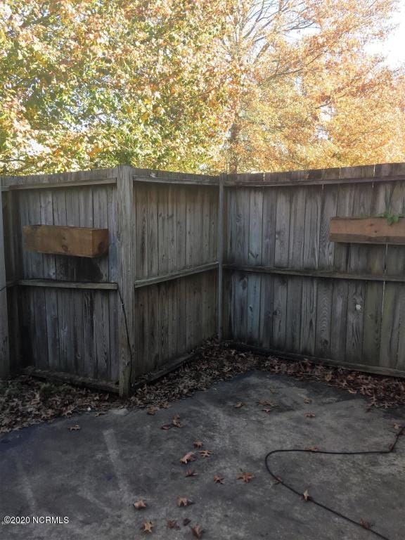 Building Photo - 1113 Grovemont Dr