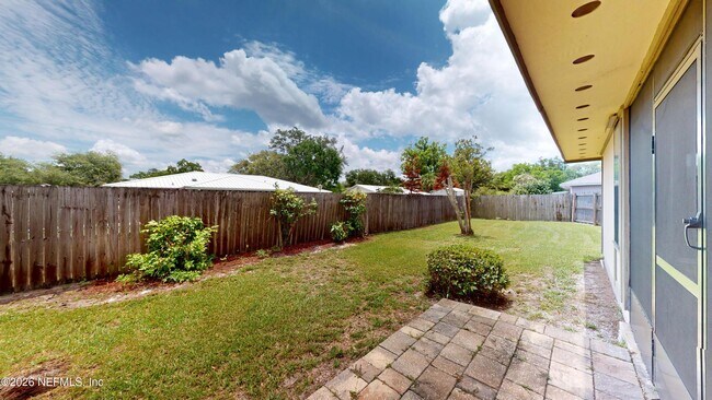 Building Photo - 111 Lobelia Rd